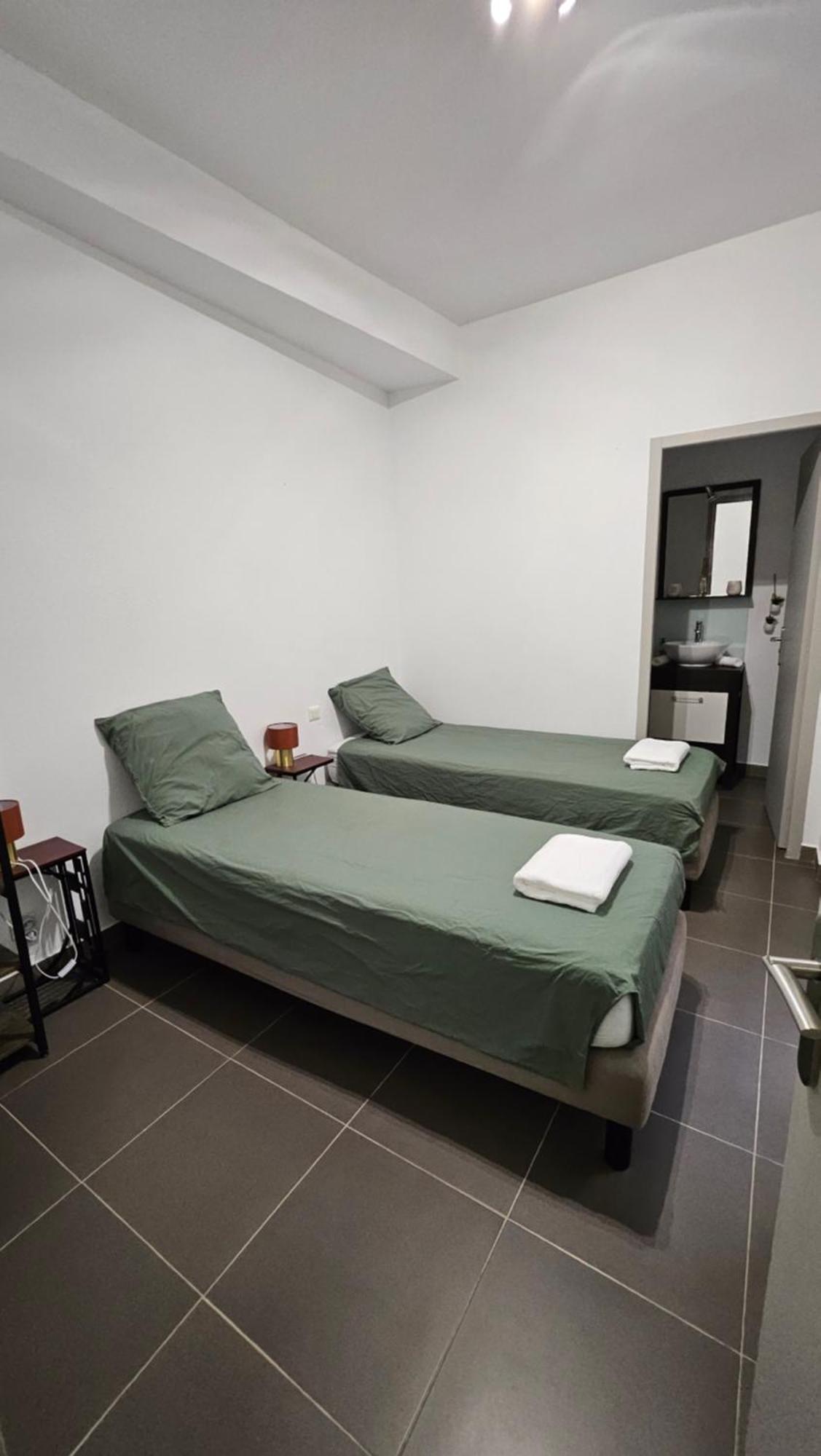 Le Patio St Etienne - Cite Episcopale - Parking Inclus Apartment Albi Luaran gambar